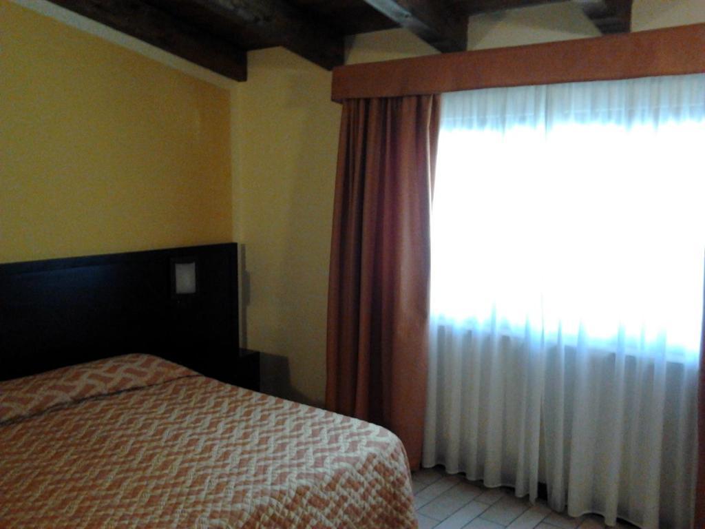 Agrihotel Papaya San Pietro Apostolo Kamer foto